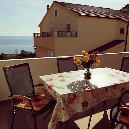 Lion 2 Apartment Makarska